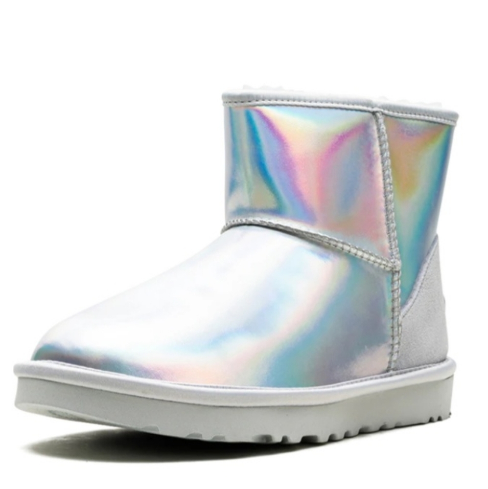 Ugg Boots - Picture 9 of 16